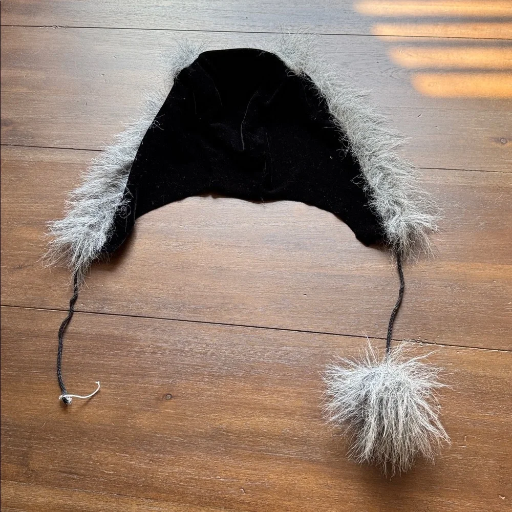 Sz M (8-10) Black and Gray Furry Cat Costume